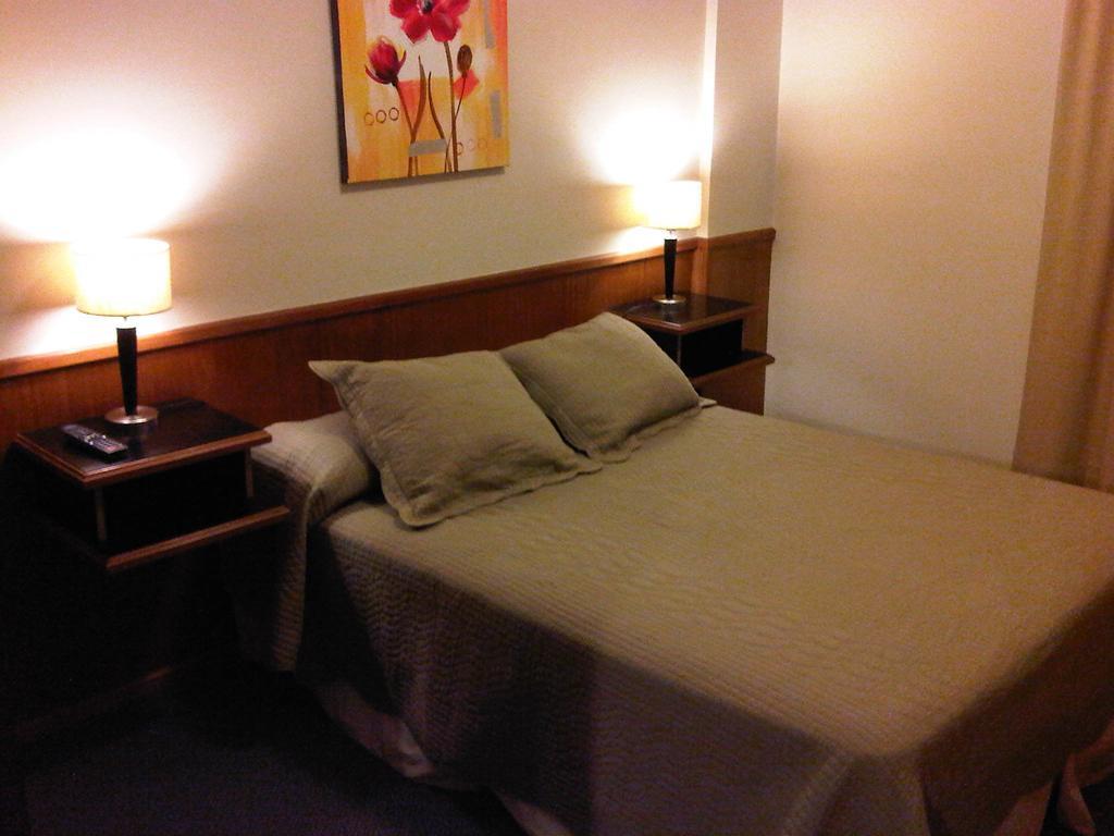Apart Hotel Comra Buenos Aires Oda fotoğraf