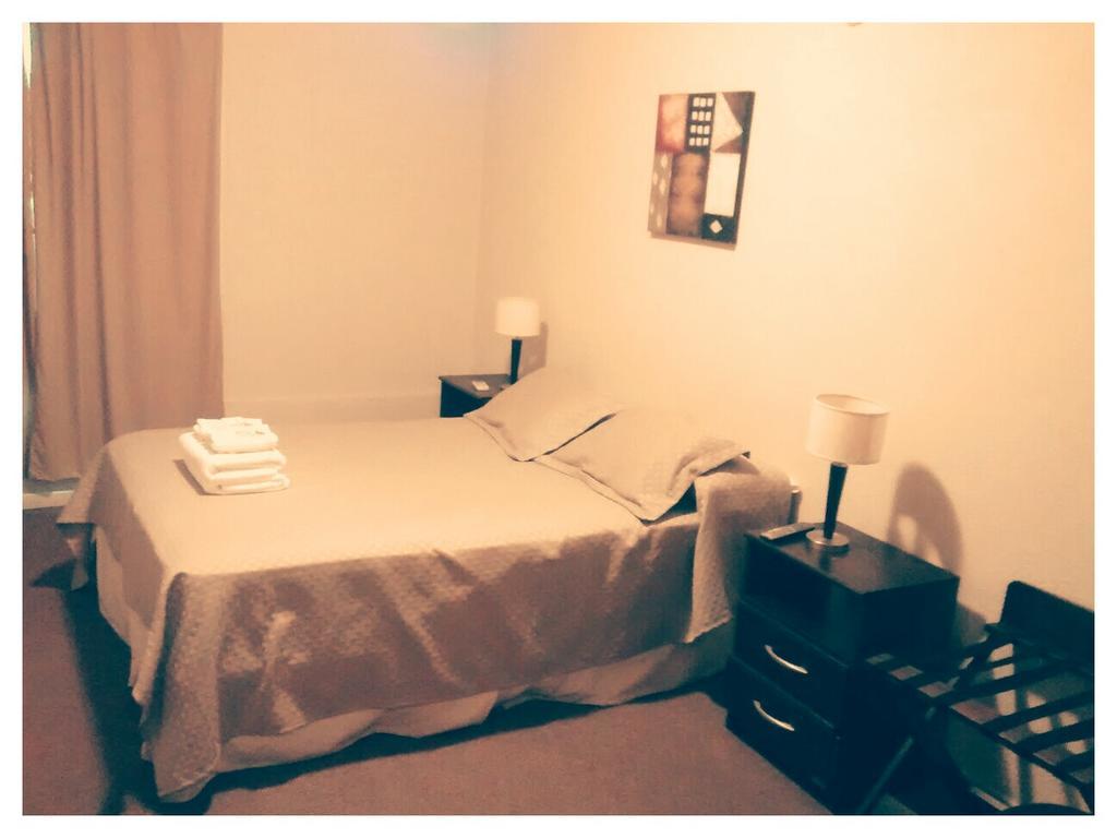 Apart Hotel Comra Buenos Aires Oda fotoğraf